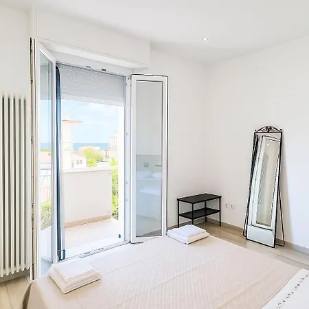 Daire Monica S House A 150mt Dal Mare Free Parking Rimini