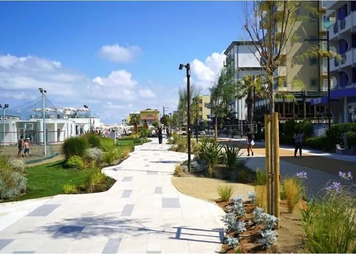 Monica S House A 150mt Dal Mare Free Parking Апартаменты *